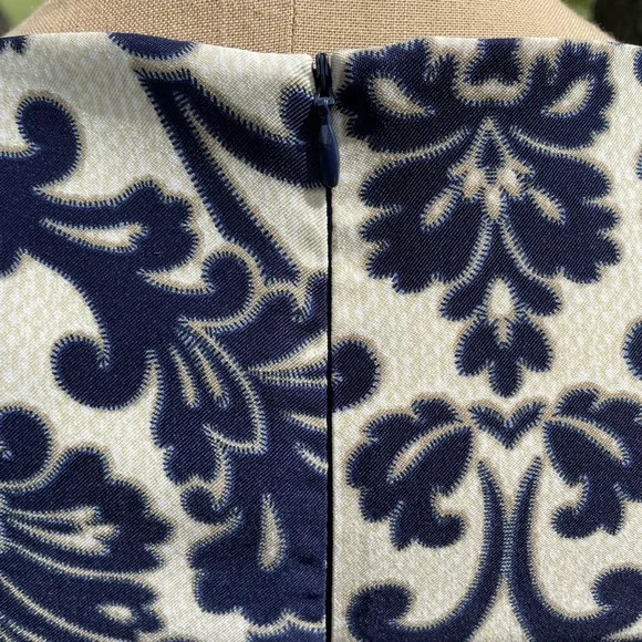 Signature Darby Fit and Flare Dress - Picture 7 of 10